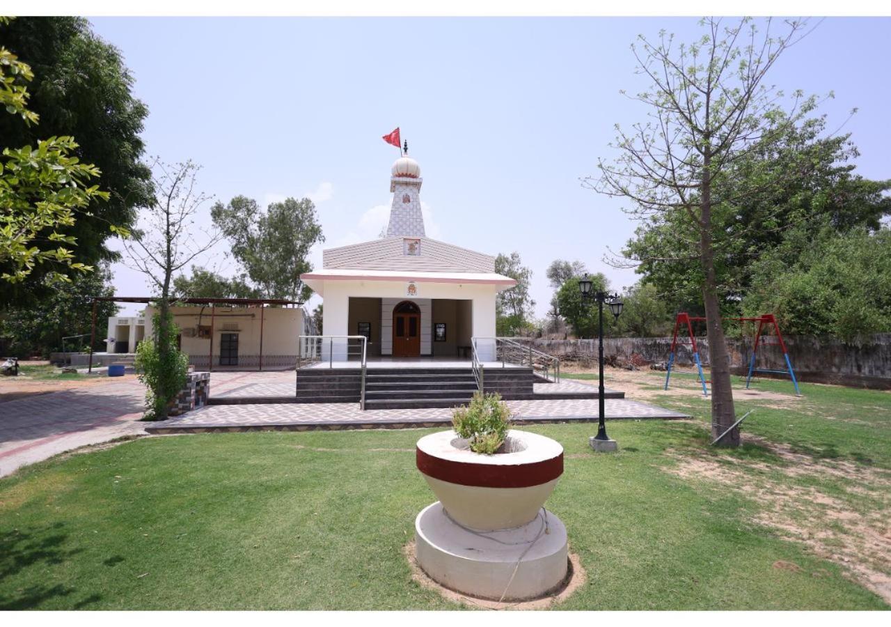 Goyal Bhawan Hotel Khatu Exterior photo