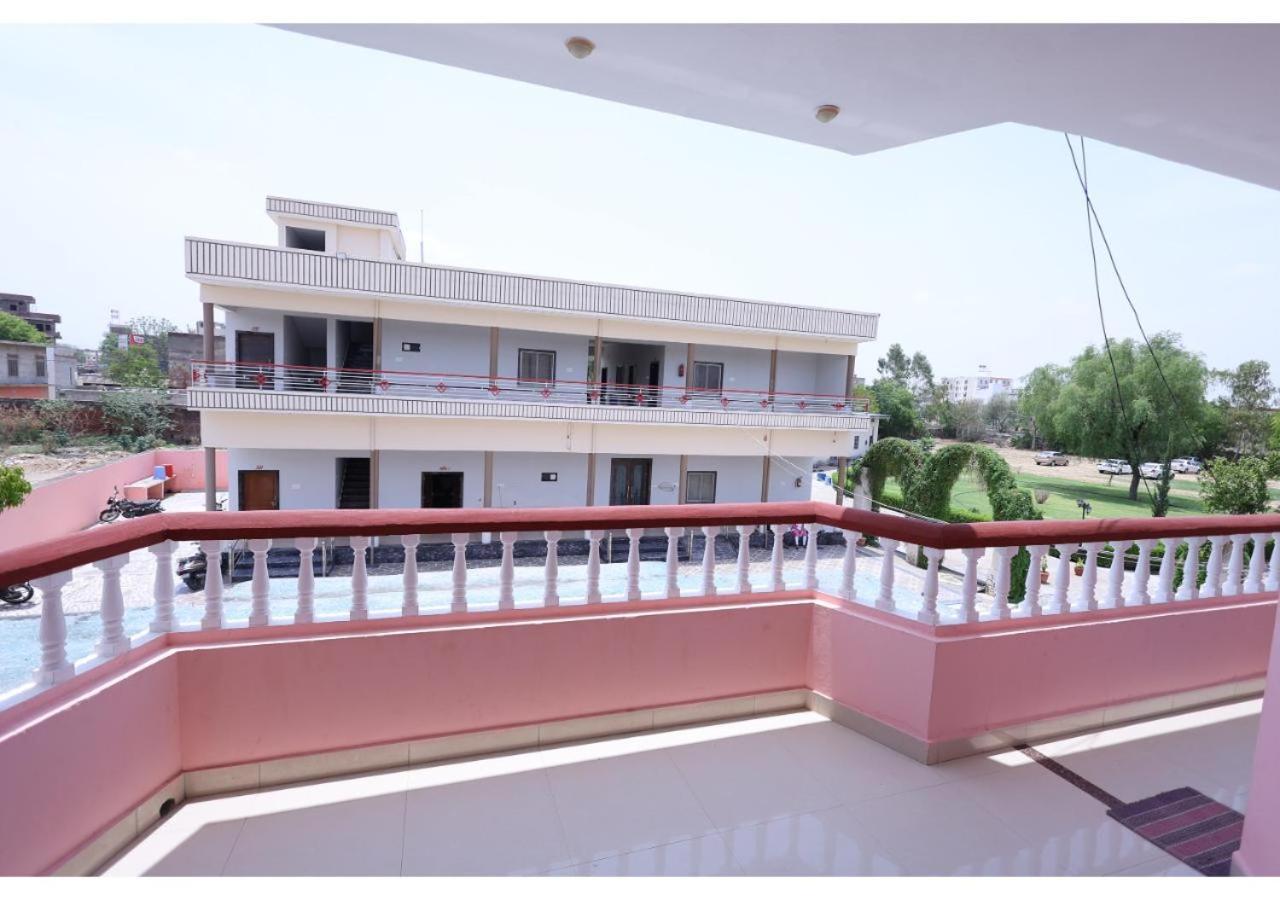 Goyal Bhawan Hotel Khatu Exterior photo
